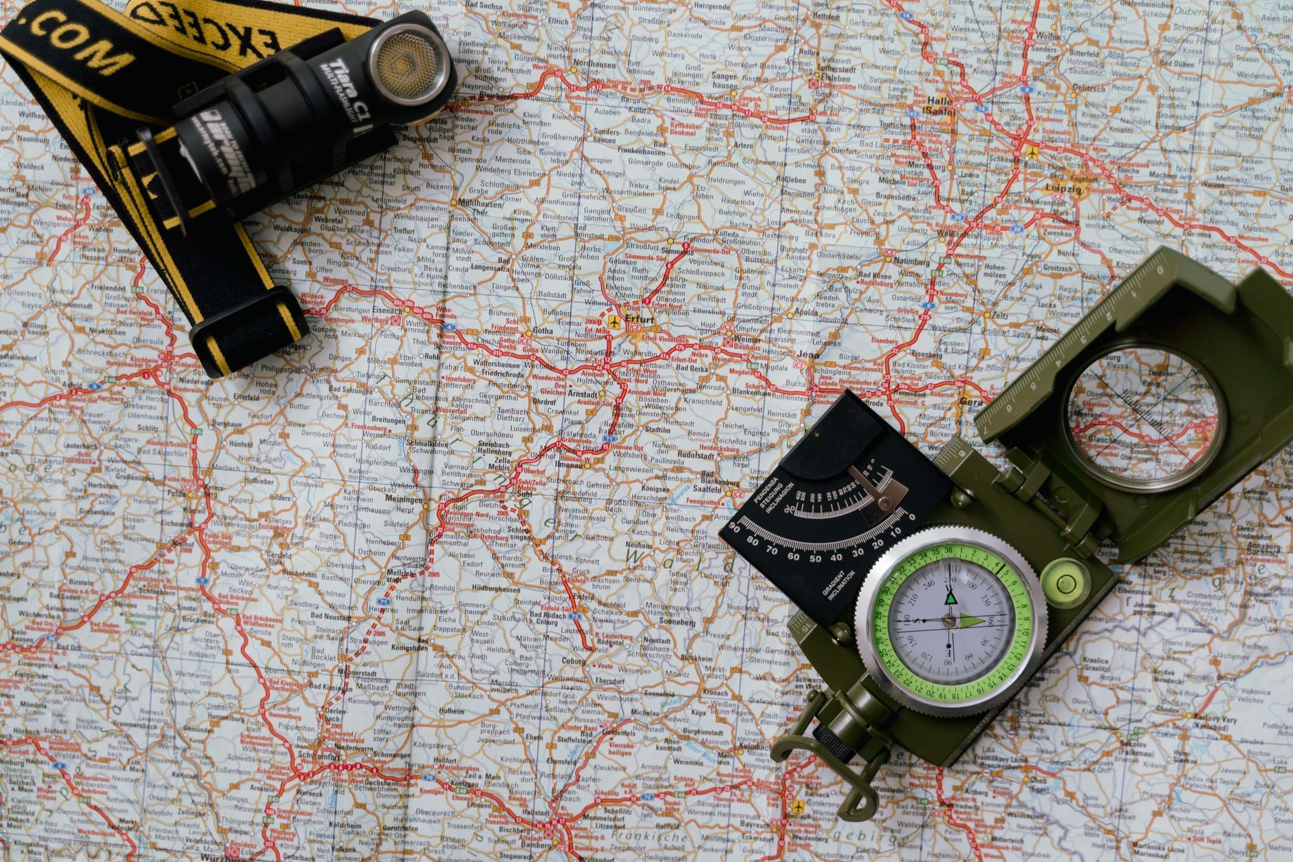 Custom route planning on topographic trail map